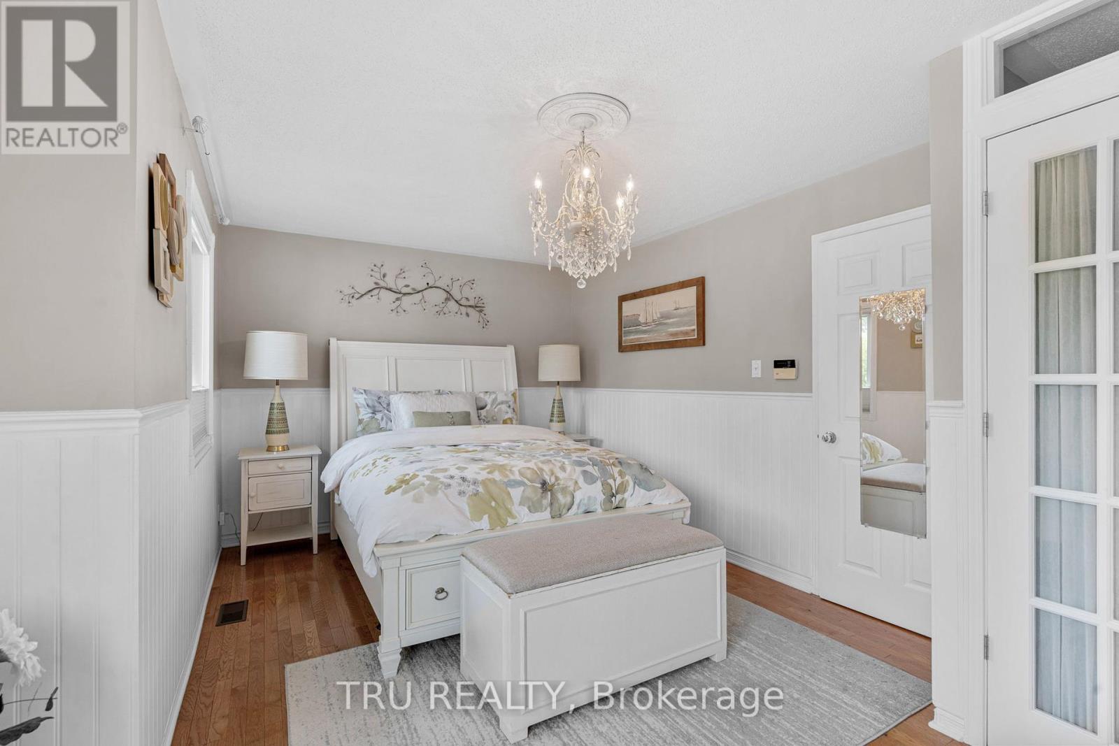 2023 Avenue O, Ottawa, Ontario  K1G 0B1 - Photo 16 - X12441038