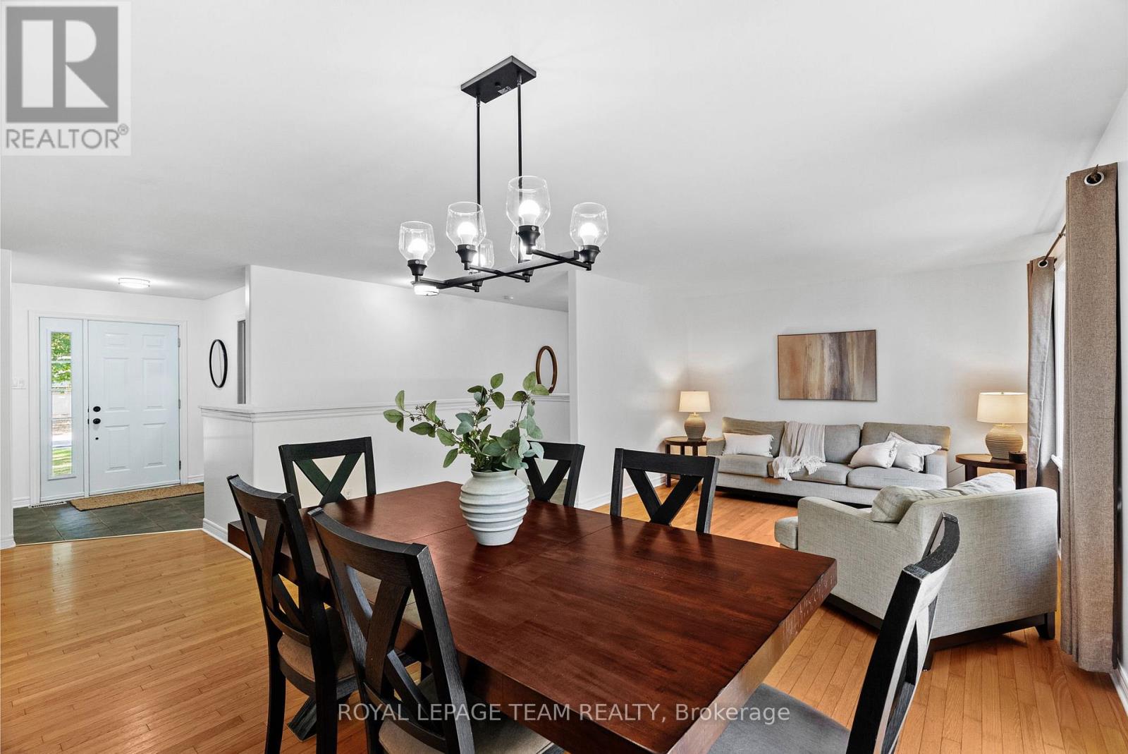 3309 Wild Cherry Drive, Ottawa, Ontario  K0A 2W0 - Photo 12 - X12441048
