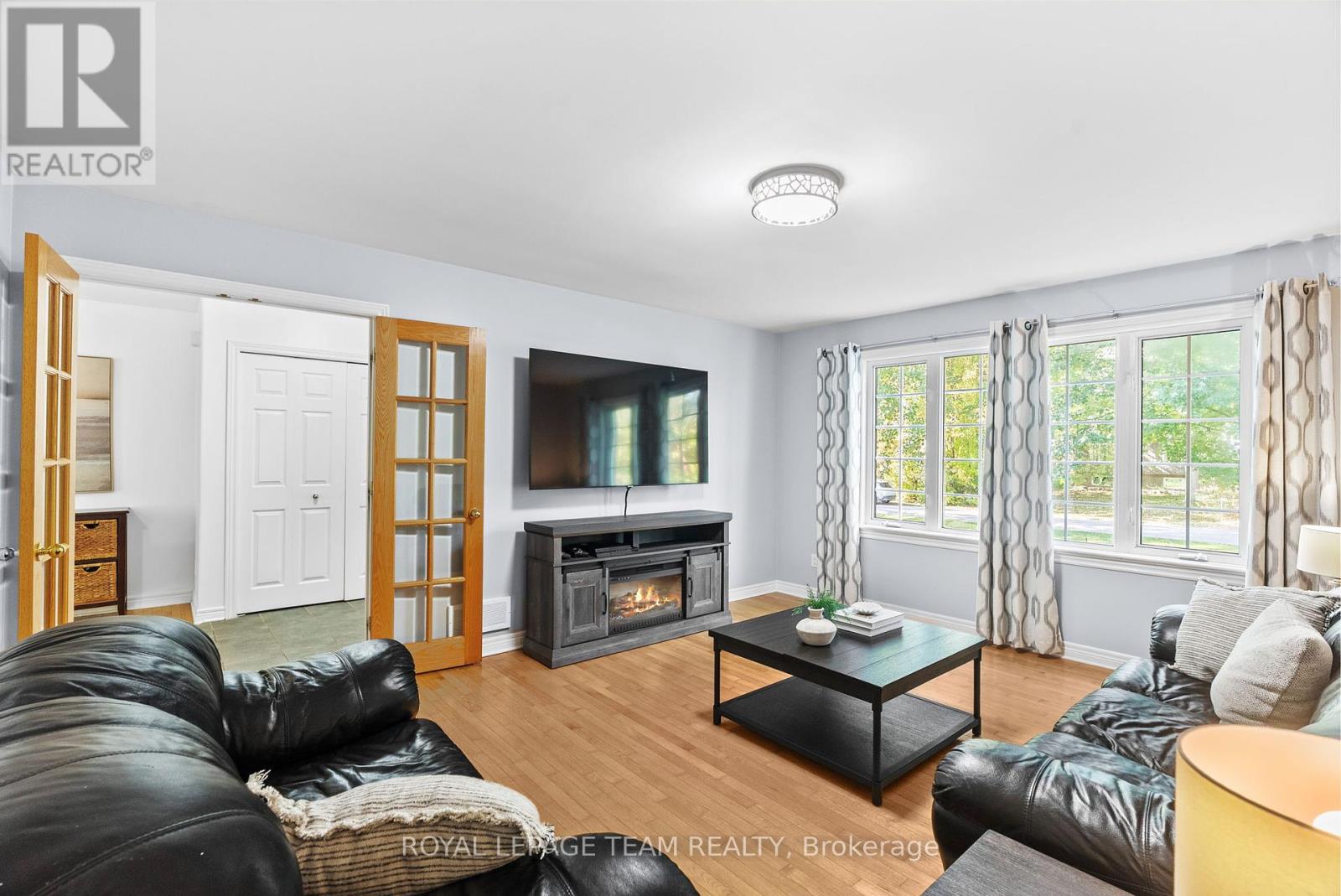 3309 Wild Cherry Drive, Ottawa, Ontario  K0A 2W0 - Photo 14 - X12441048