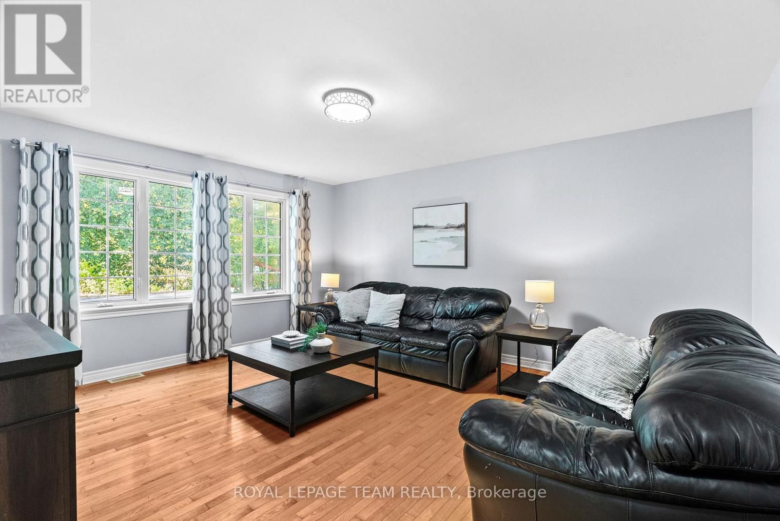 3309 Wild Cherry Drive, Ottawa, Ontario  K0A 2W0 - Photo 15 - X12441048