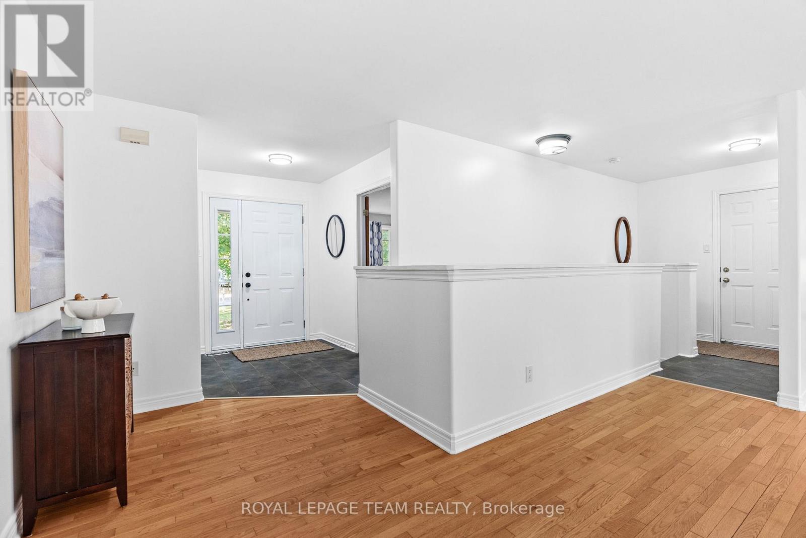 3309 Wild Cherry Drive, Ottawa, Ontario  K0A 2W0 - Photo 5 - X12441048