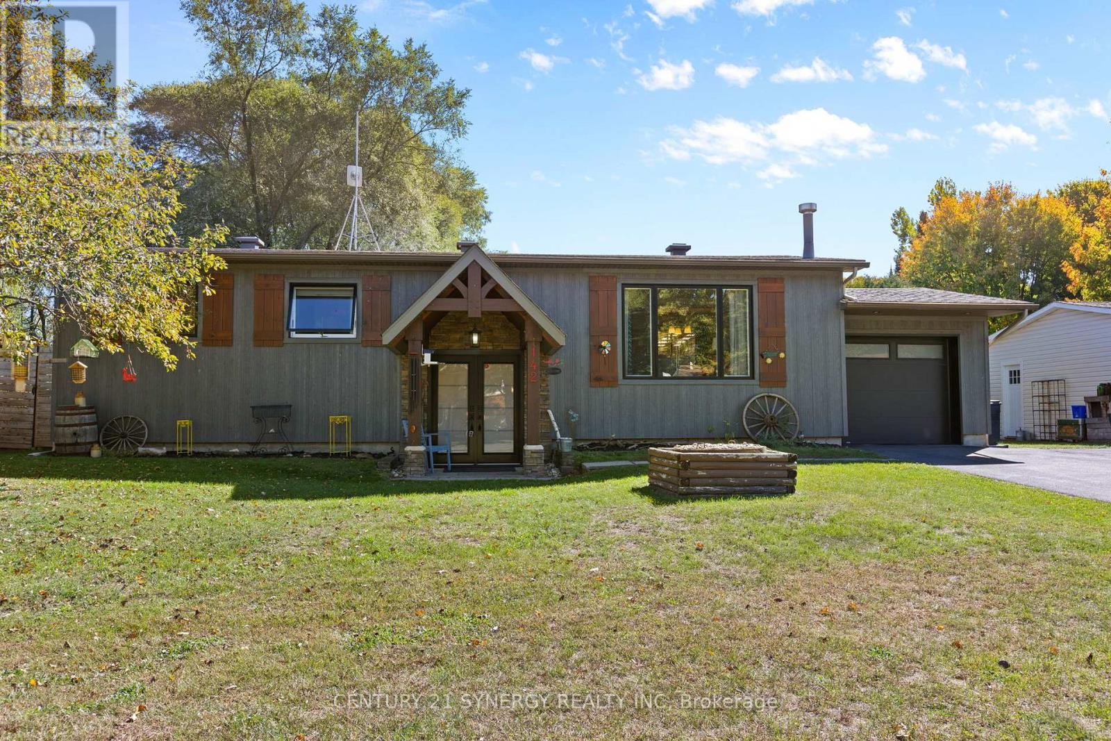 142 Martin Street, The Nation, Ontario  K0A 2M0 - Photo 2 - X12441059