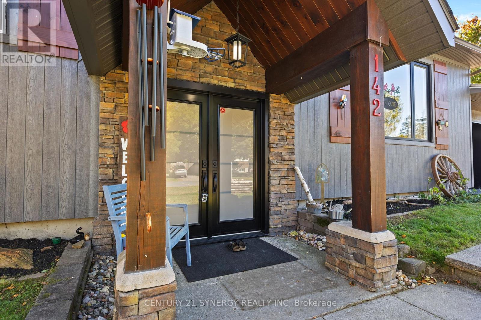 142 Martin Street, The Nation, Ontario  K0A 2M0 - Photo 3 - X12441059