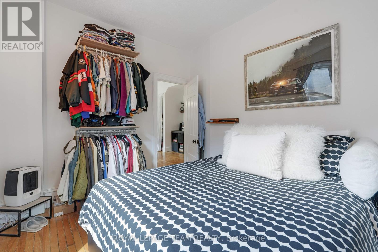 166 Fifth Avenue, Ottawa, Ontario  K1S 2M9 - Photo 23 - X12441069