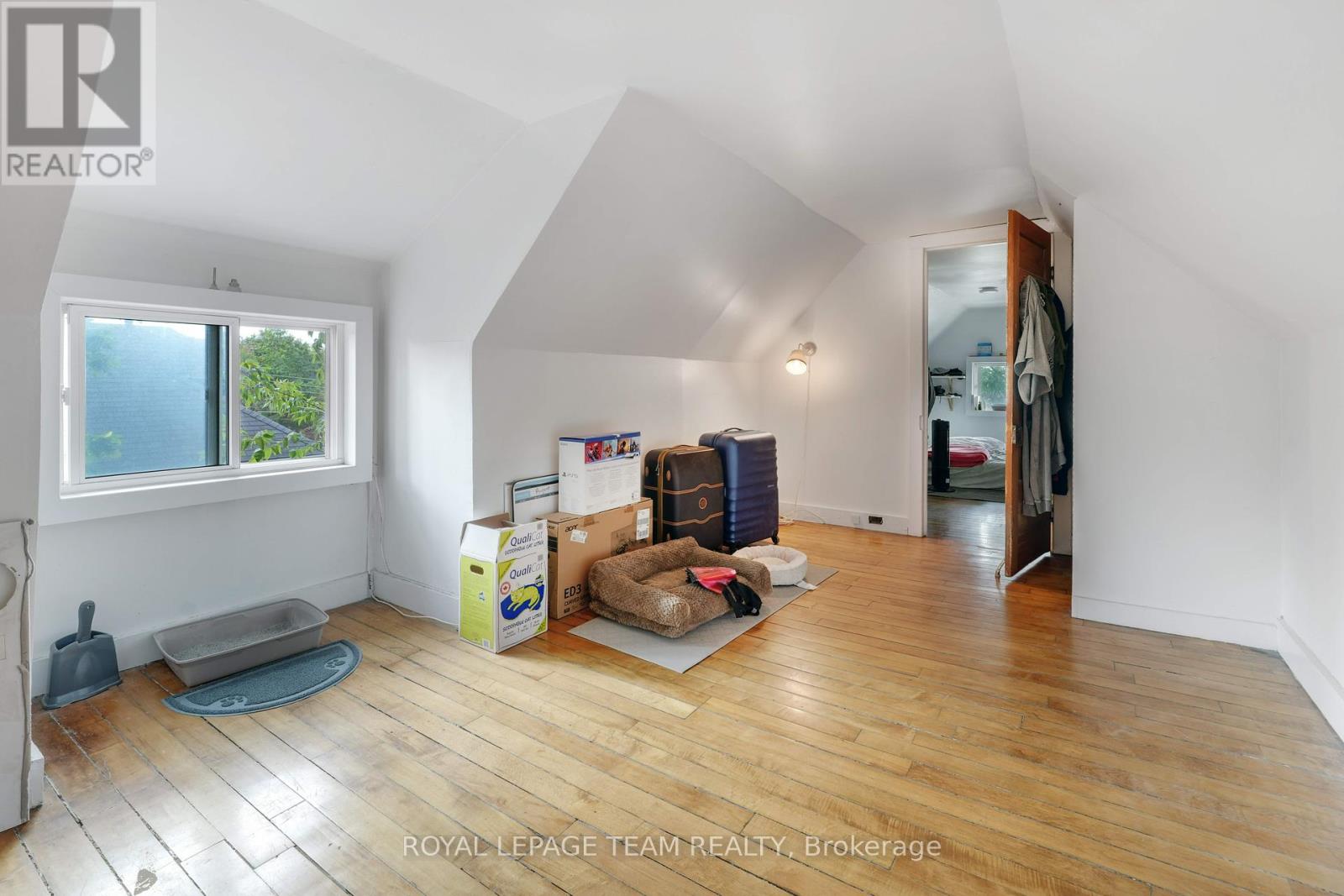 166 Fifth Avenue, Ottawa, Ontario  K1S 2M9 - Photo 33 - X12441069