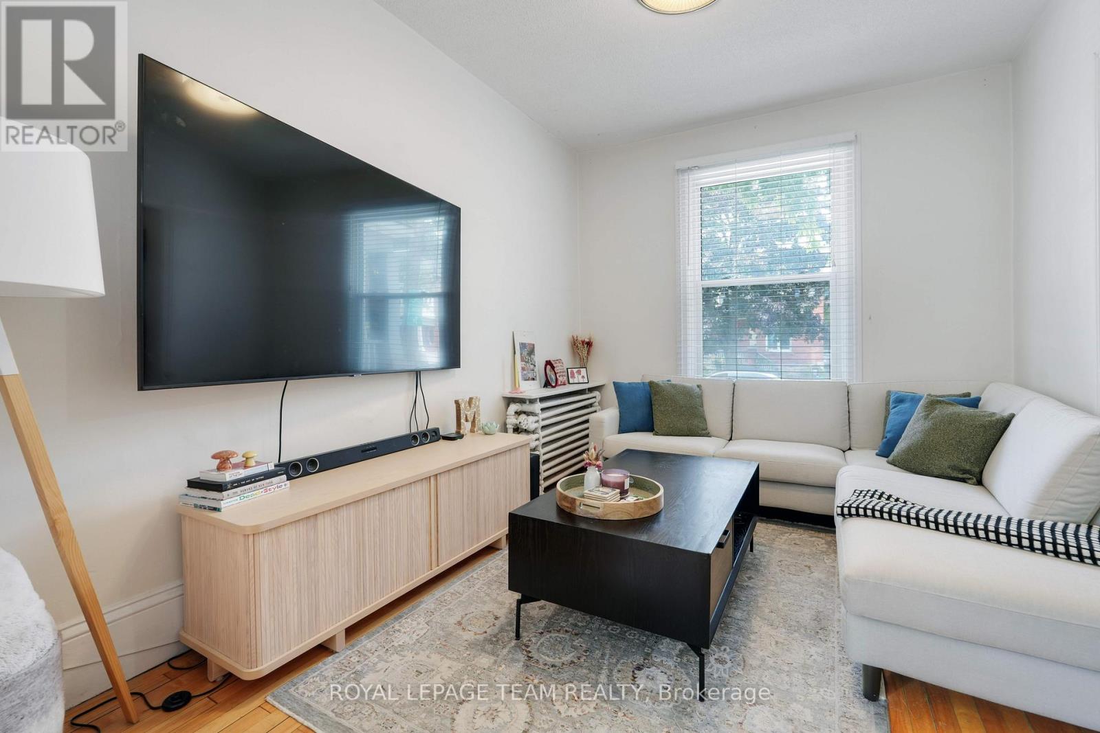 166 Fifth Avenue, Ottawa, Ontario  K1S 2M9 - Photo 6 - X12441069