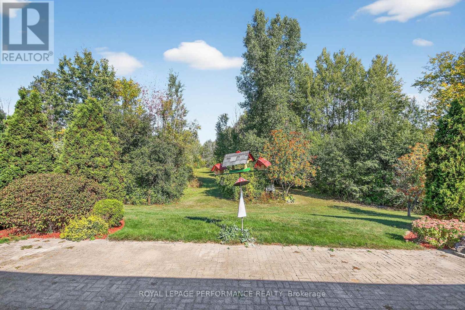 8329 Rodney Farm Drive, Ottawa, Ontario  K0A 2P0 - Photo 17 - X12441107
