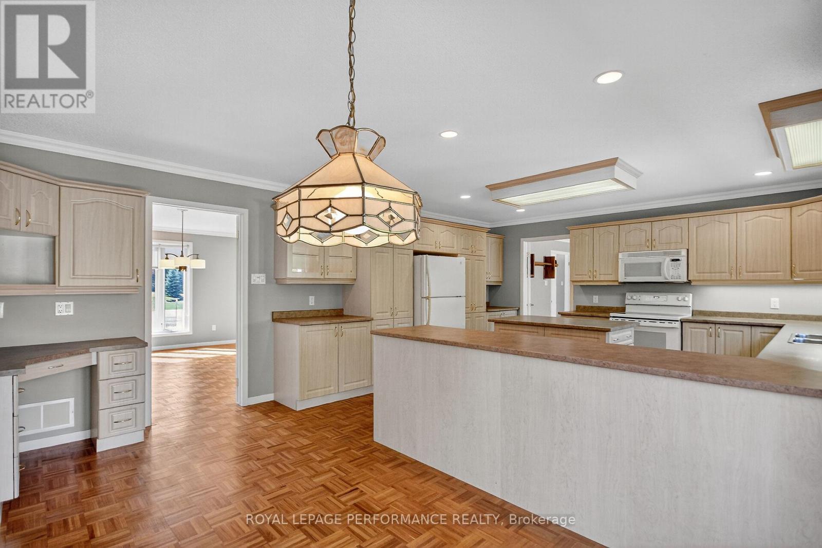 8329 Rodney Farm Drive, Ottawa, Ontario  K0A 2P0 - Photo 8 - X12441107