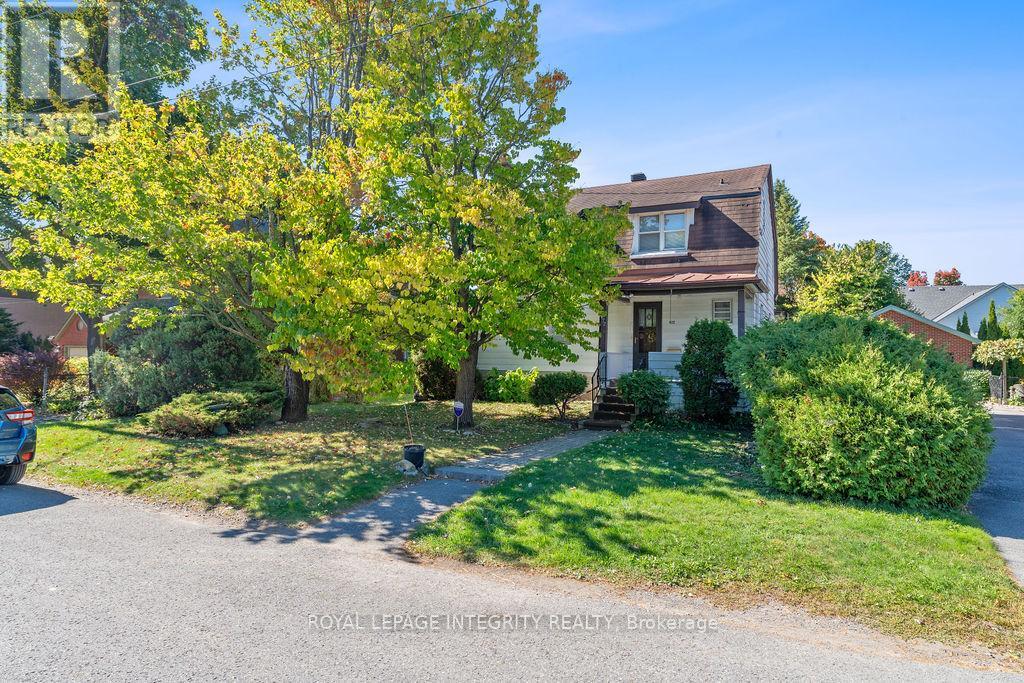 472 EDISON AVENUE, Ottawa, Ontario