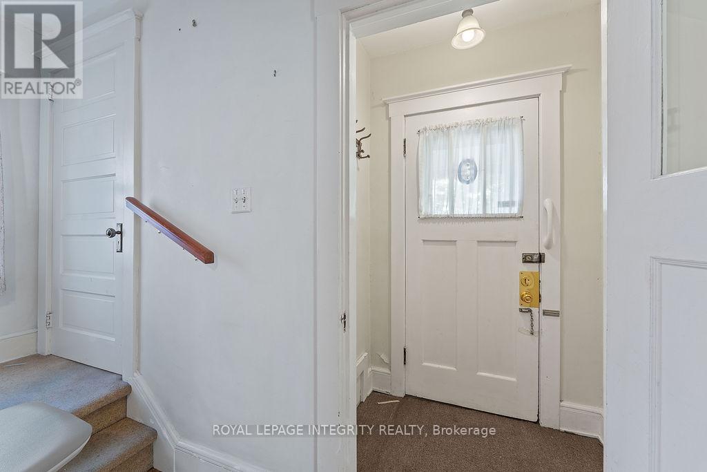 472 Edison Avenue, Ottawa, Ontario  K2A 1T9 - Photo 10 - X12441110