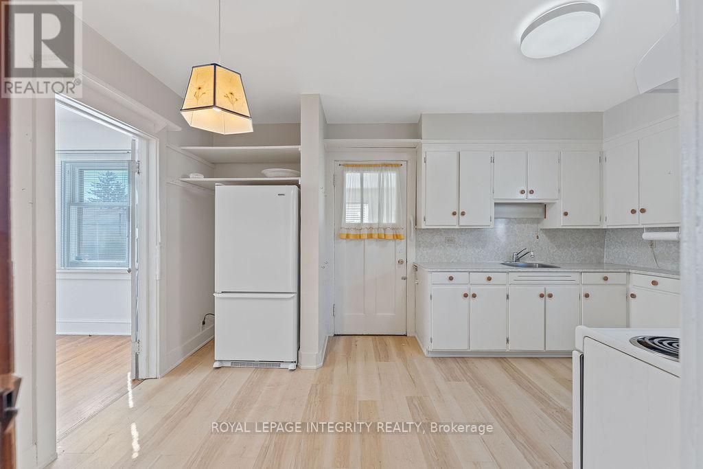 472 Edison Avenue, Ottawa, Ontario  K2A 1T9 - Photo 18 - X12441110