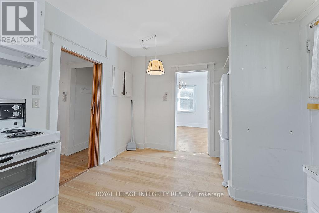 472 Edison Avenue, Ottawa, Ontario  K2A 1T9 - Photo 19 - X12441110