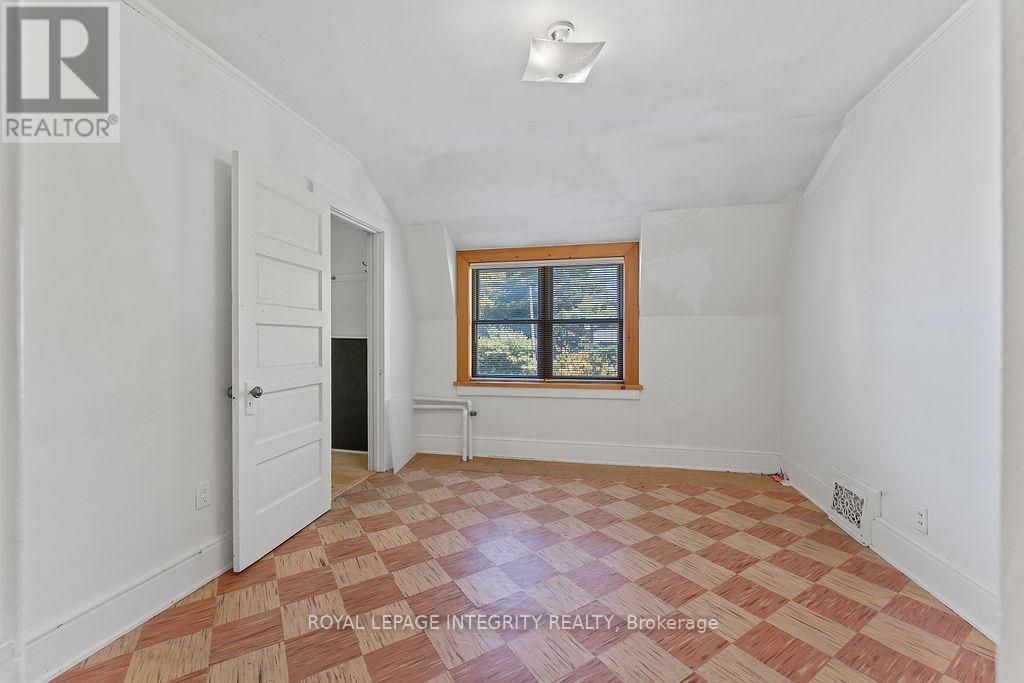 472 Edison Avenue, Ottawa, Ontario  K2A 1T9 - Photo 21 - X12441110