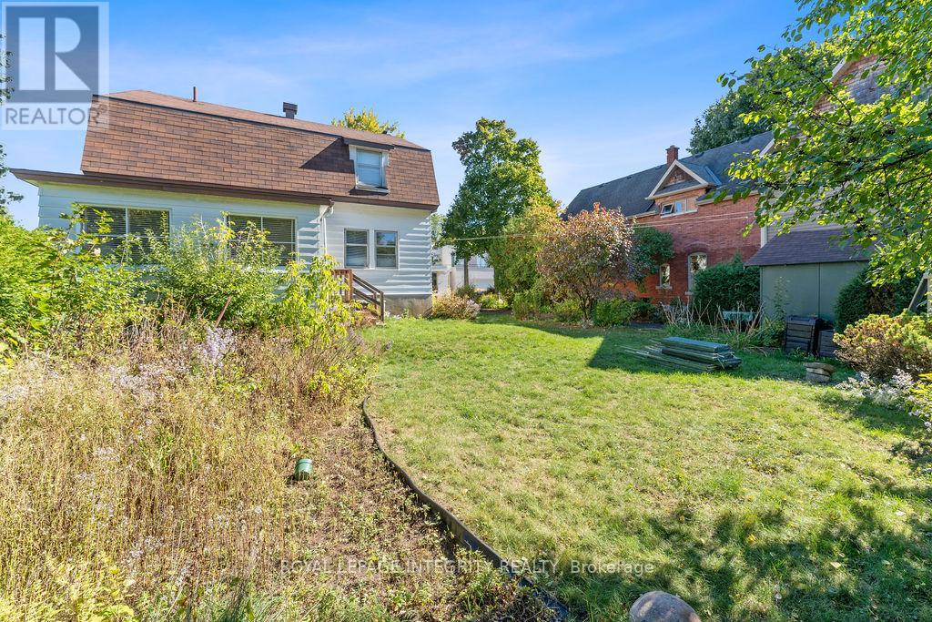 472 Edison Avenue, Ottawa, Ontario  K2A 1T9 - Photo 6 - X12441110
