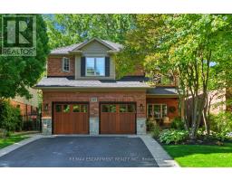 587 SANDCHERRY DRIVE, Burlington, Ontario