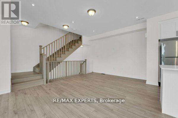 1537 Moonseed Place, Milton, Ontario  L9T 7E7 - Photo 7 - W12440916