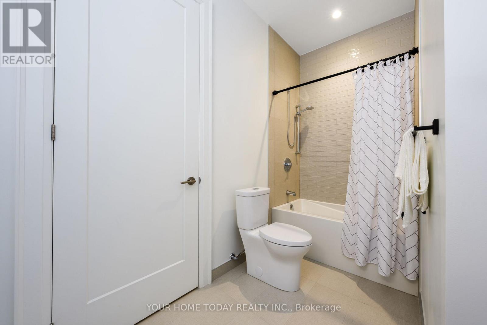 610 - 42 Mill Street, Halton Hills (Georgetown), Ontario  L7G 0P9 - Photo 28 - W12440922