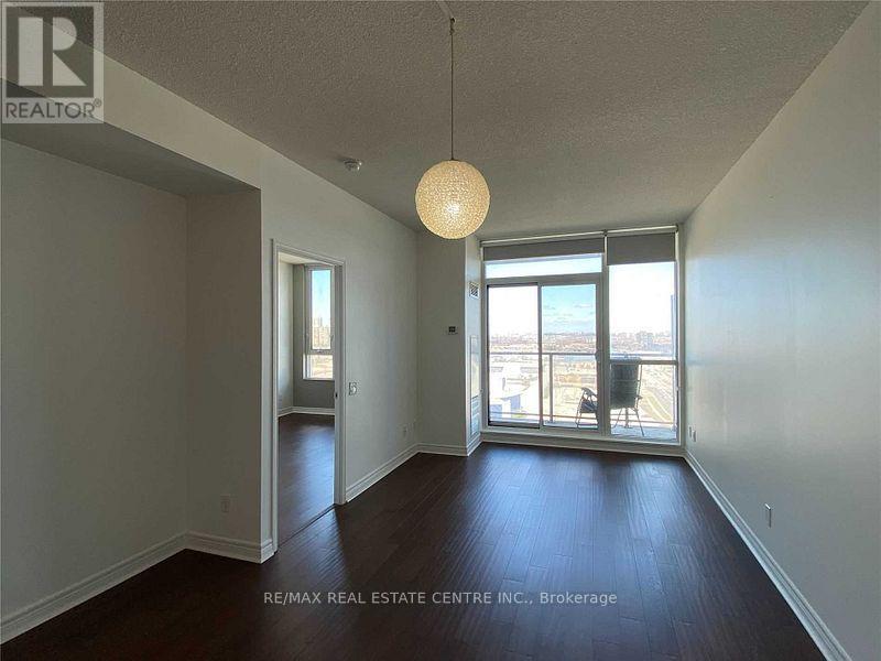 1902 - 339 Rathburn Road W, Mississauga, Ontario  L5B 0K6 - Photo 5 - W12440931