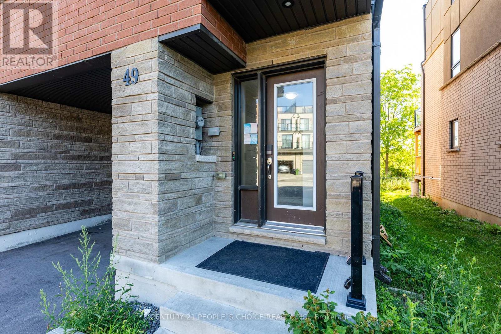 49 Woodstream Drive, Toronto (West Humber-Clairville), Ontario  M9W 6T4 - Photo 3 - W12440963