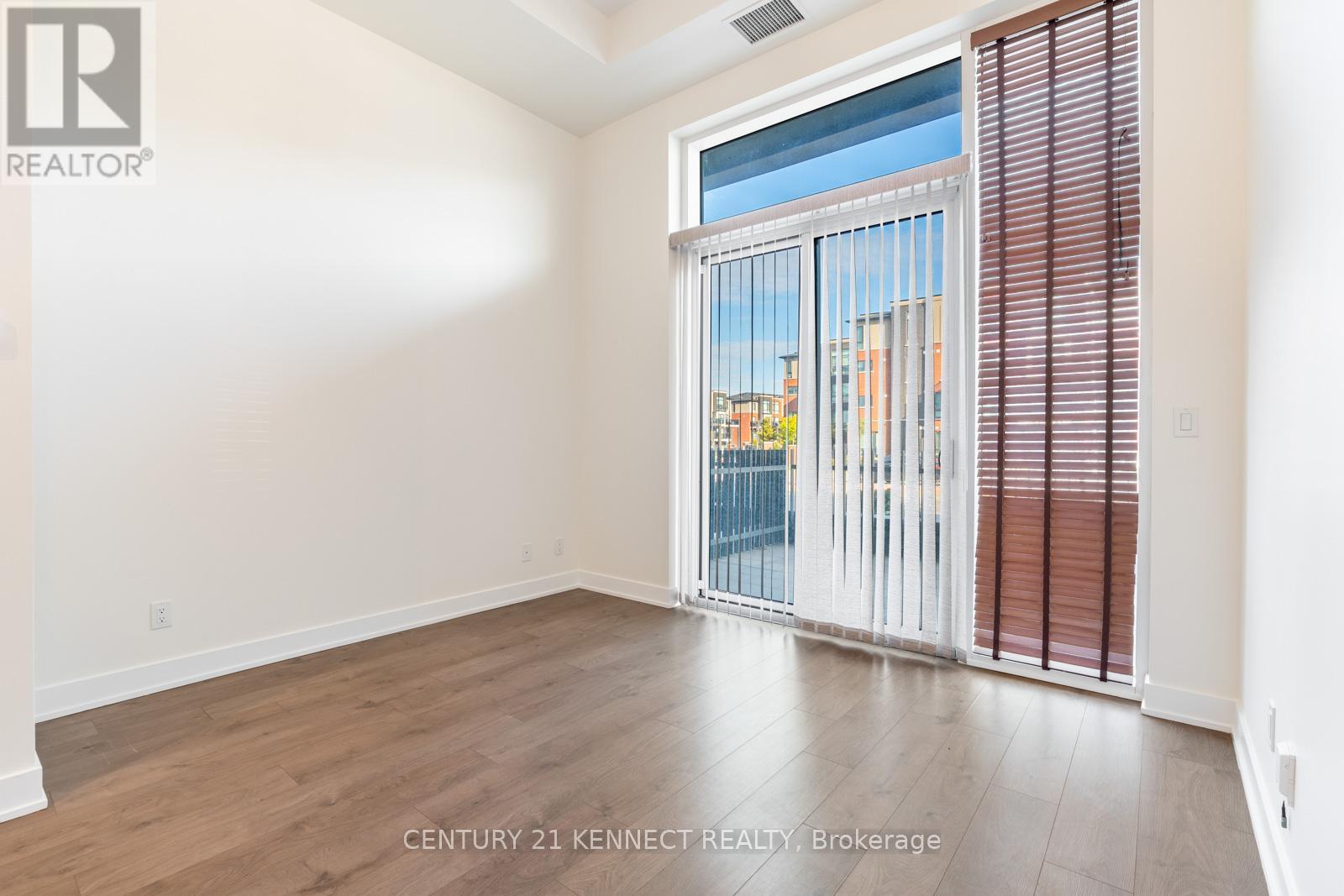 101 - 180 Veterans Drive, Brampton (Northwest Brampton), Ontario  L7A 5G7 - Photo 11 - W12440971
