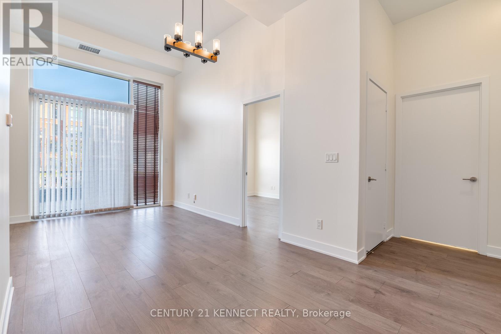 101 - 180 Veterans Drive, Brampton (Northwest Brampton), Ontario  L7A 5G7 - Photo 9 - W12440971