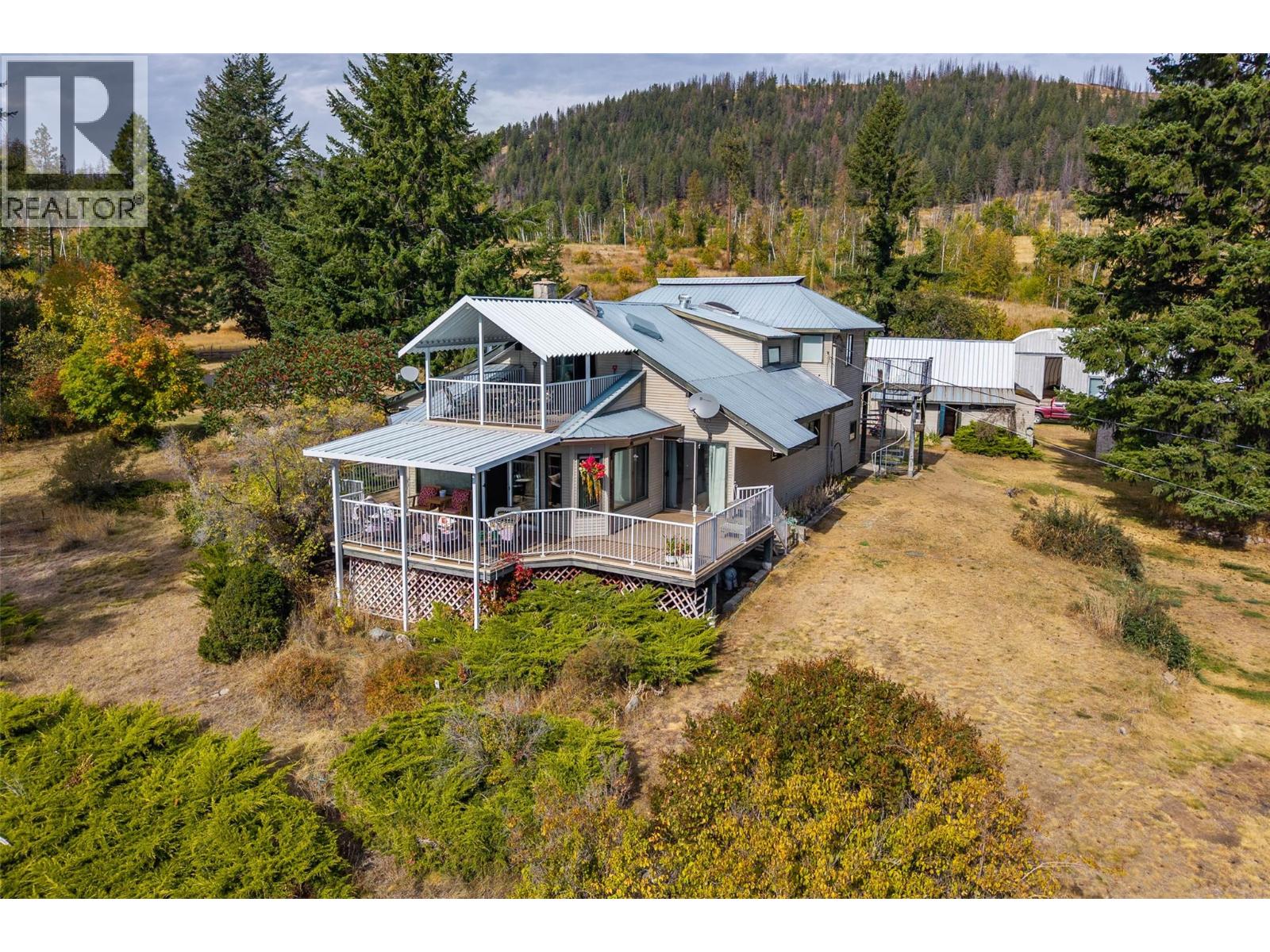 1722 Lee Creek Drive, lee creek, British Columbia