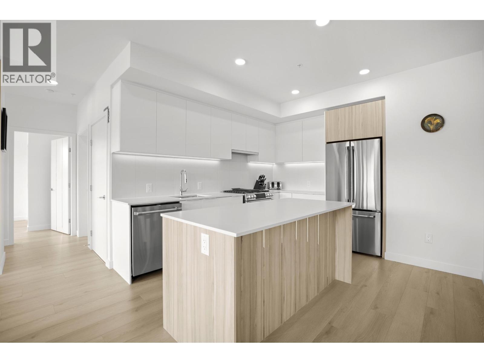505 2450 GARDEN DRIVE, Vancouver, British Columbia