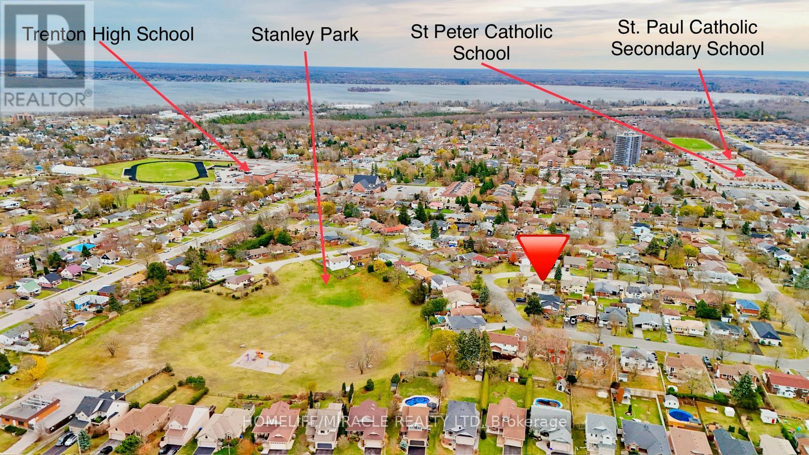 30 Patrick Street, Quinte West, Ontario  K8V 4B6 - Photo 27 - X12440884