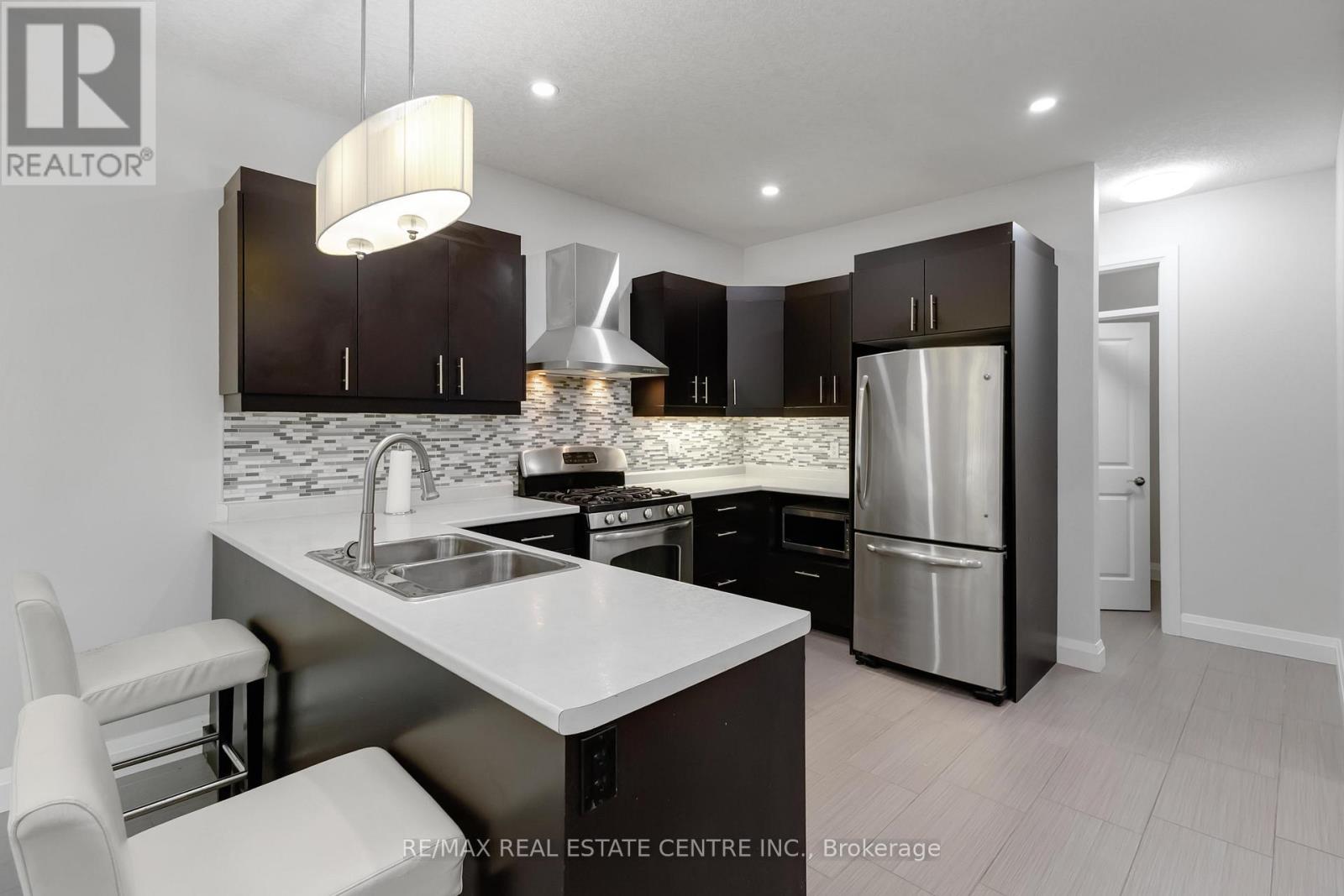 1935 Cherrywood Trail, London North (North M), Ontario  N6G 0E1 - Photo 18 - X12440925