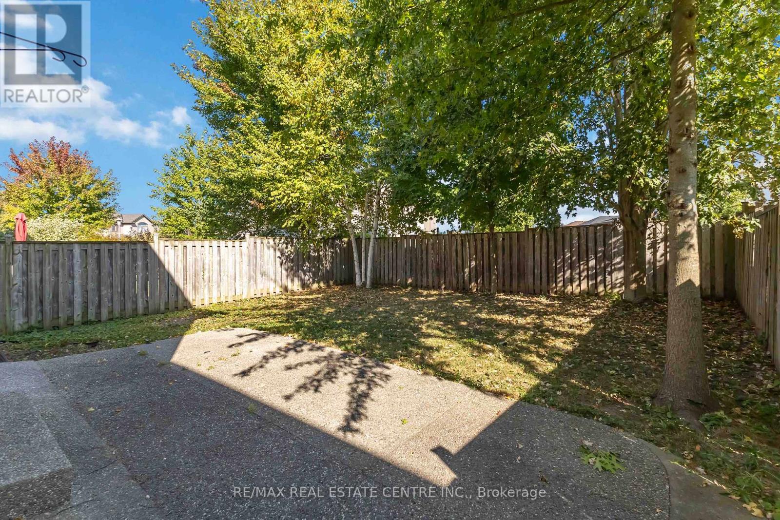 1935 Cherrywood Trail, London North (North M), Ontario  N6G 0E1 - Photo 45 - X12440925