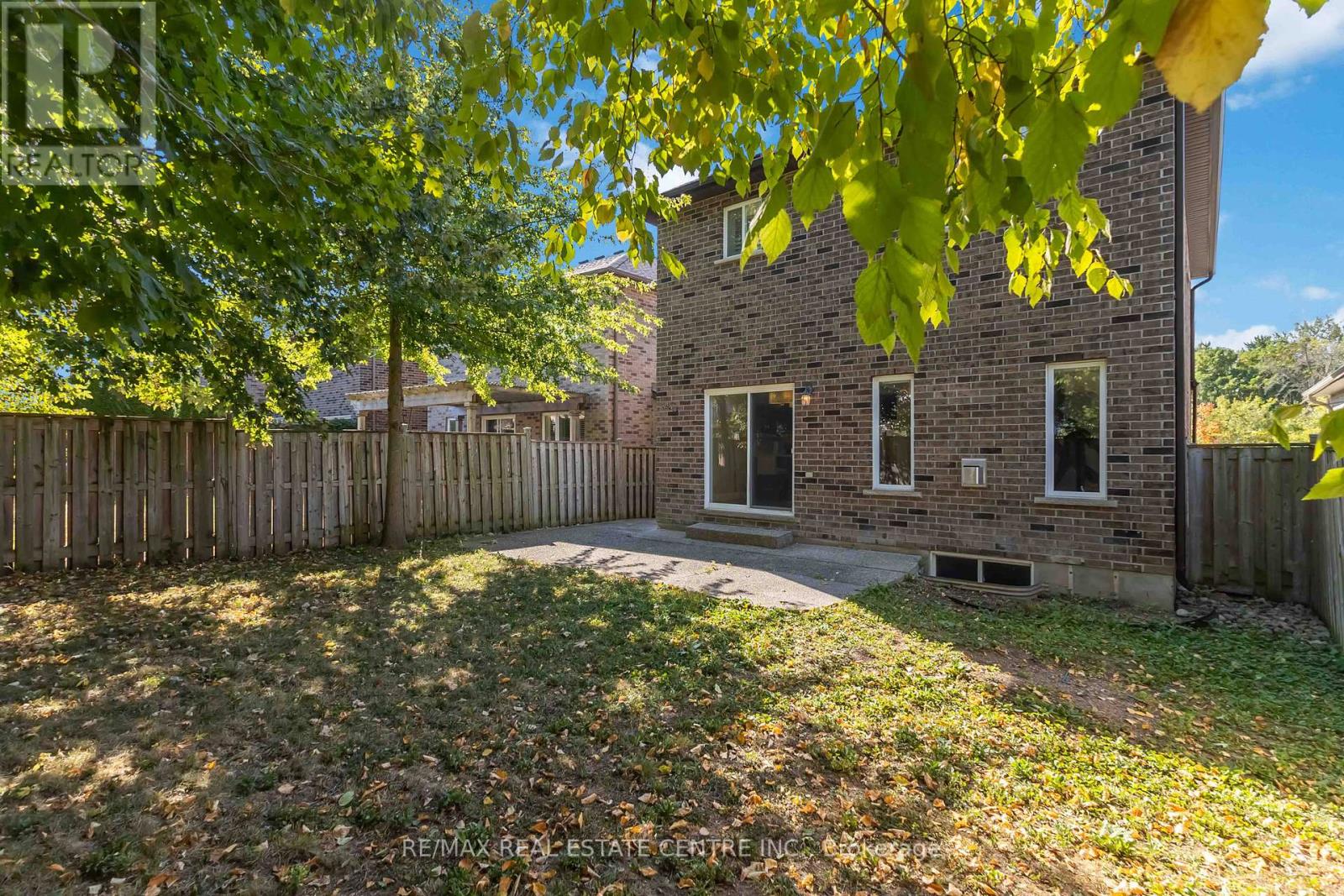 1935 Cherrywood Trail, London North (North M), Ontario  N6G 0E1 - Photo 47 - X12440925