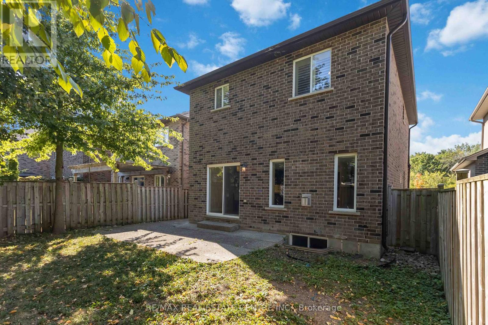 1935 Cherrywood Trail, London North (North M), Ontario  N6G 0E1 - Photo 48 - X12440925