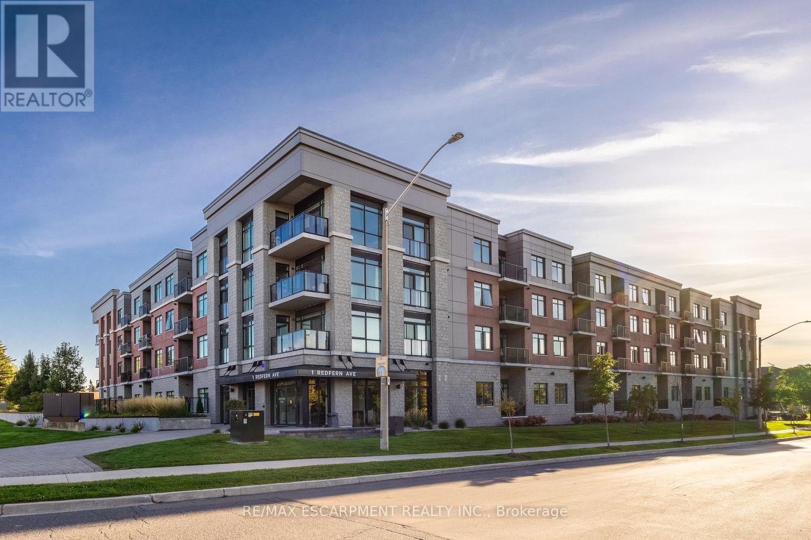 426 - 1 REDFERN AVENUE, Hamilton, Ontario