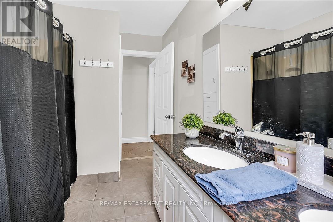 180 West Side Road, Port Colborne, Ontario  L3K 5K7 - Photo 22 - X12441009