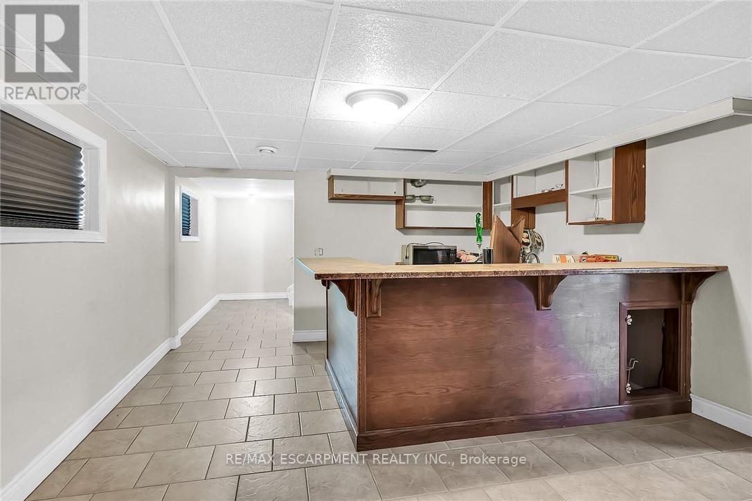 180 West Side Road, Port Colborne, Ontario  L3K 5K7 - Photo 31 - X12441009