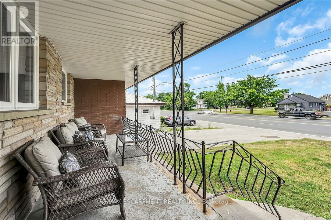 180 West Side Road, Port Colborne, Ontario  L3K 5K7 - Photo 4 - X12441009