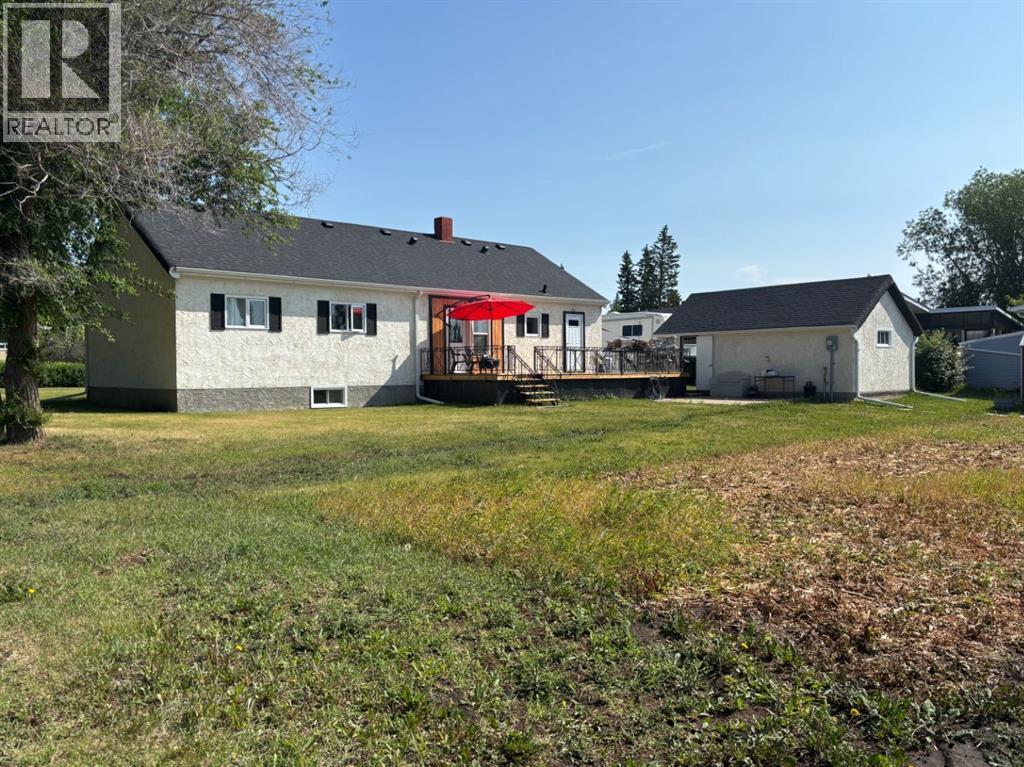 5615 49 Avenue, Killam, Alberta  T0B 2L0 - Photo 3 - A2231536