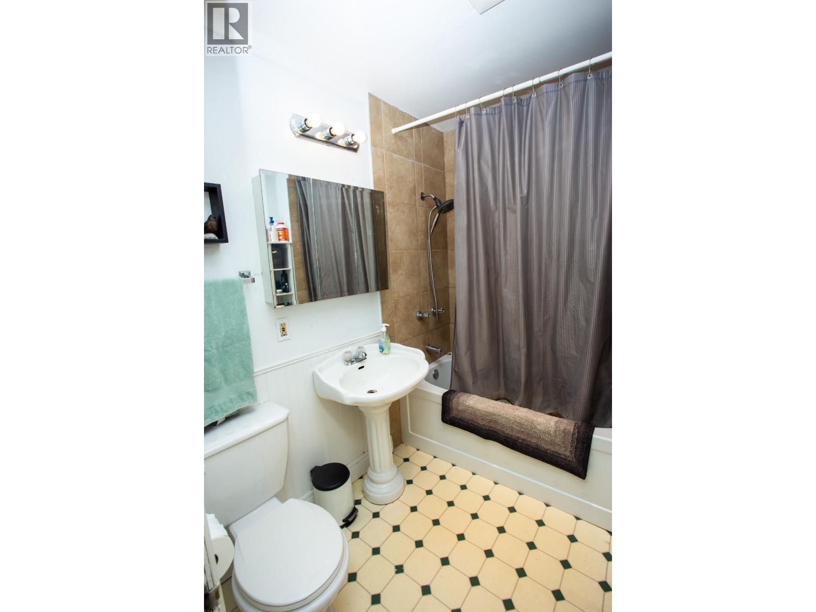 930 Ewert Street, Prince George, British Columbia  V2M 2N9 - Photo 11 - R3054573