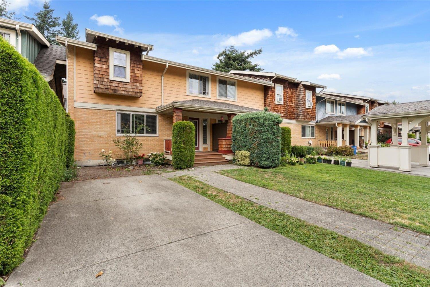 36 5960 Cowichan Street, Garrison Crossing, Chilliwack, British Columbia  V2R 0L6 - Photo 2 - R3054327