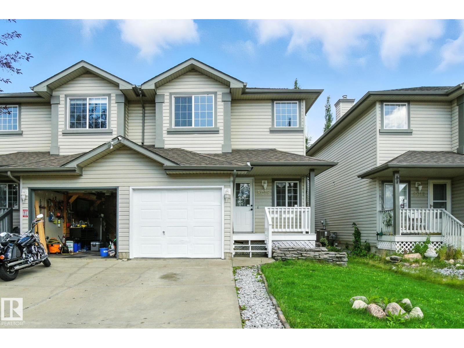 8016 2 Av Sw, Edmonton, Alberta  T6X 1K3 - Photo 2 - E4460494