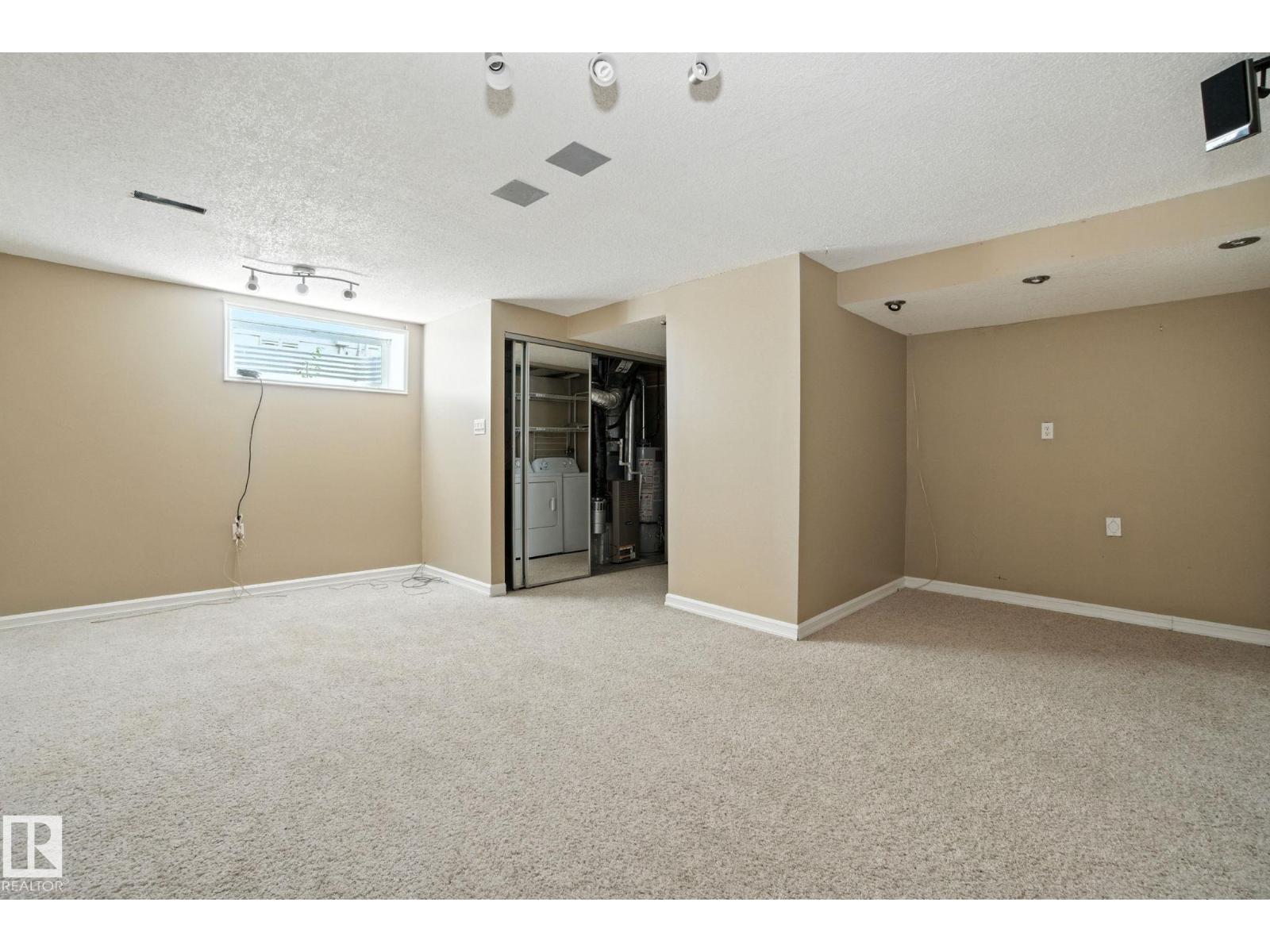 8016 2 Av Sw, Edmonton, Alberta  T6X 1K3 - Photo 34 - E4460494