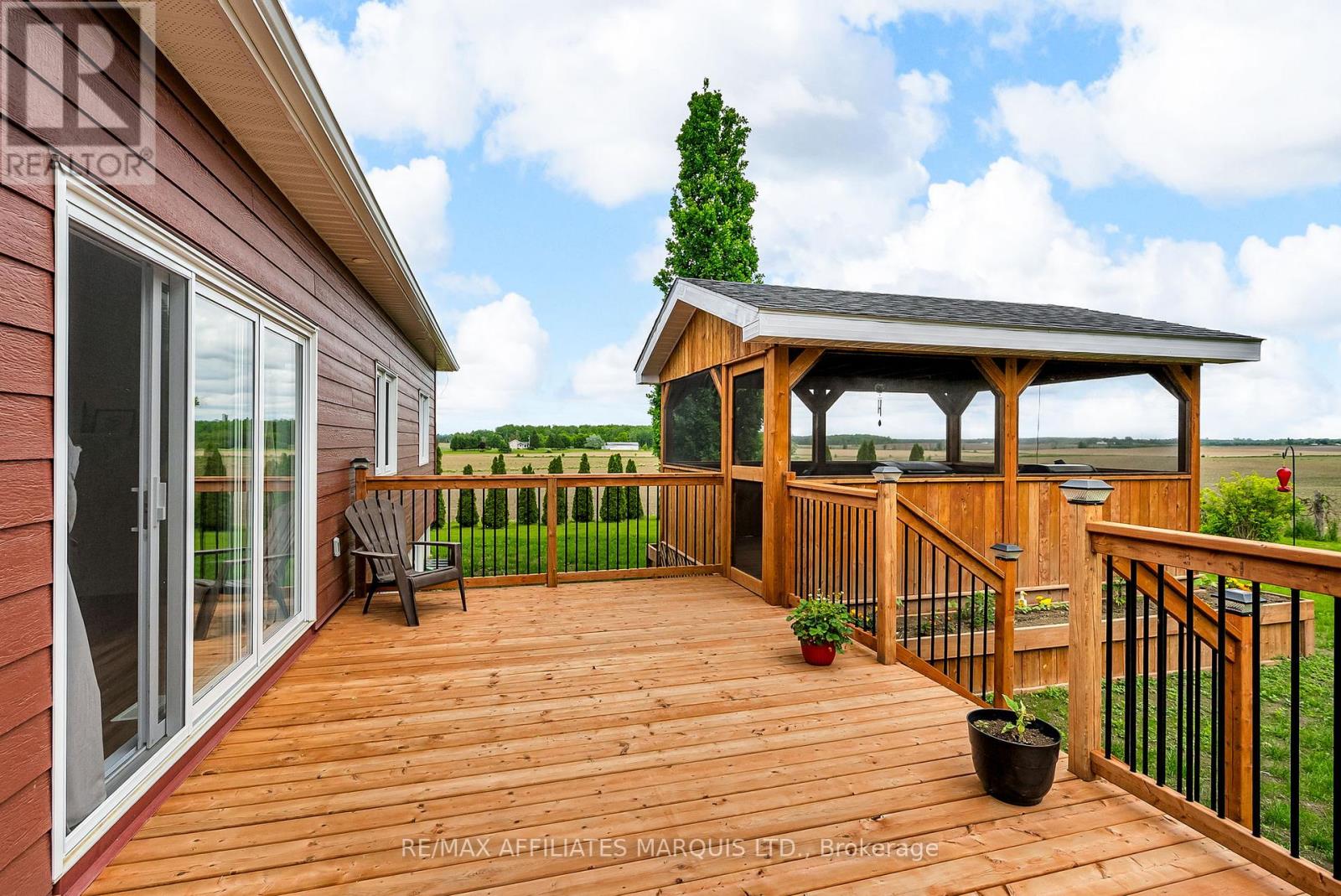 21038 Mccormick Road, North Glengarry, Ontario  K0C 1A0 - Photo 45 - X12441111