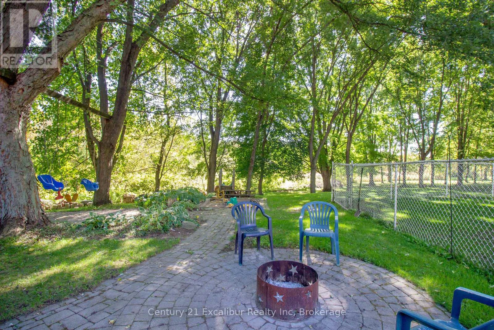 8583 Sdrd 15, Centre Wellington, Ontario  N0B 1J0 - Photo 28 - X12440476