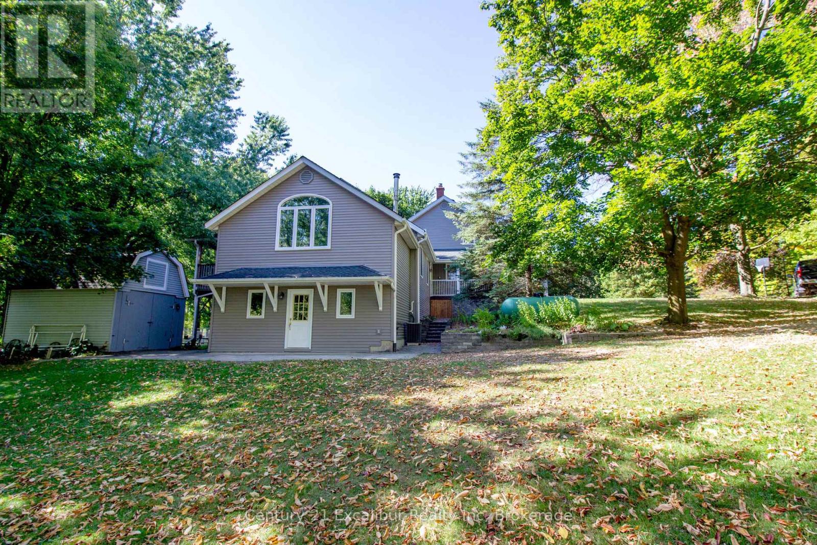 8583 Sdrd 15, Centre Wellington, Ontario  N0B 1J0 - Photo 30 - X12440476