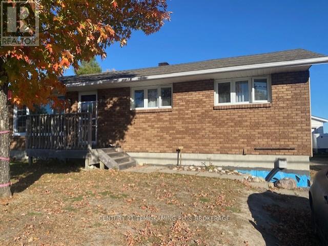 44 Maple Street S, Temiskaming Shores, Ontario  P0J 1R0 - Photo 2 - T12438522