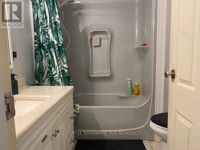 44 Maple Street S, Temiskaming Shores (Haileybury), Ontario  P0J 1R0 - Photo 13 - T12438522