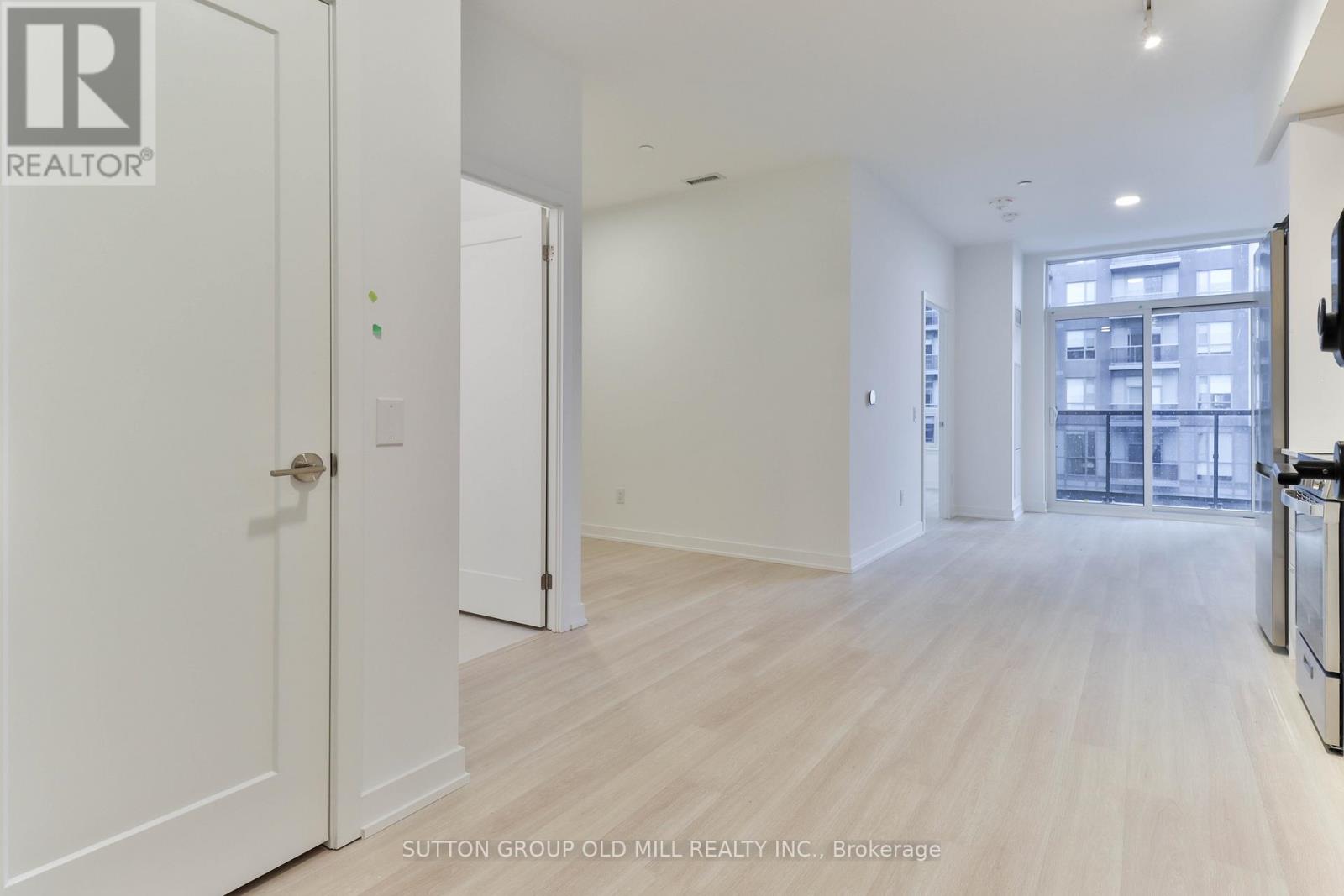 419 - 5105 Hurontario Street, Mississauga, Ontario  L4Z 0C9 - Photo 3 - W12430491