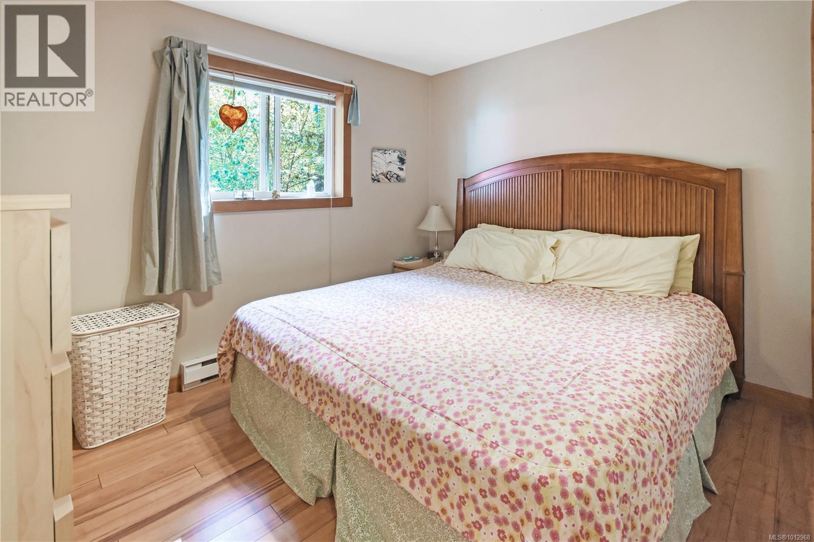 949 Carmen Cres, Gabriola Island, British Columbia  V0R 1X2 - Photo 17 - 1012968