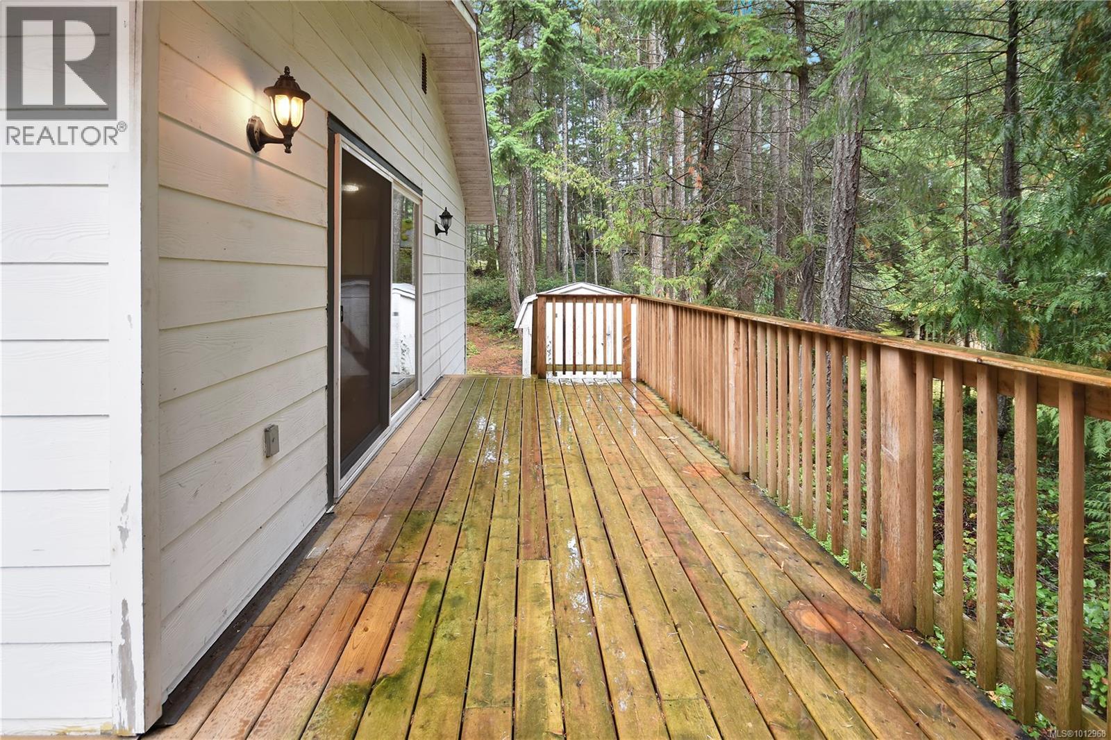 949 Carmen Cres, Gabriola Island, British Columbia  V0R 1X2 - Photo 30 - 1012968