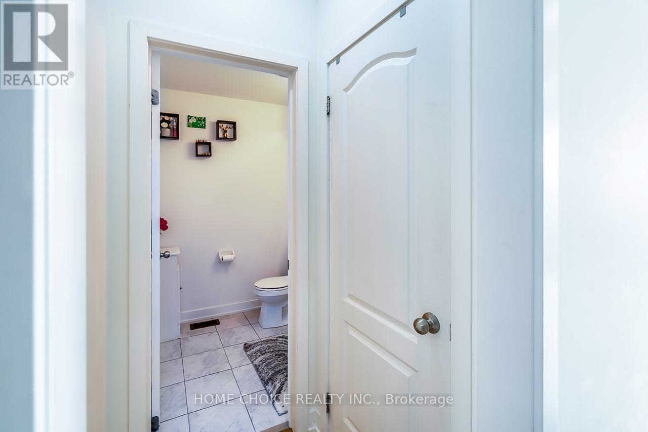 936 Kicking Horse Path, Oshawa, Ontario  L1J 0B4 - Photo 19 - E12394094